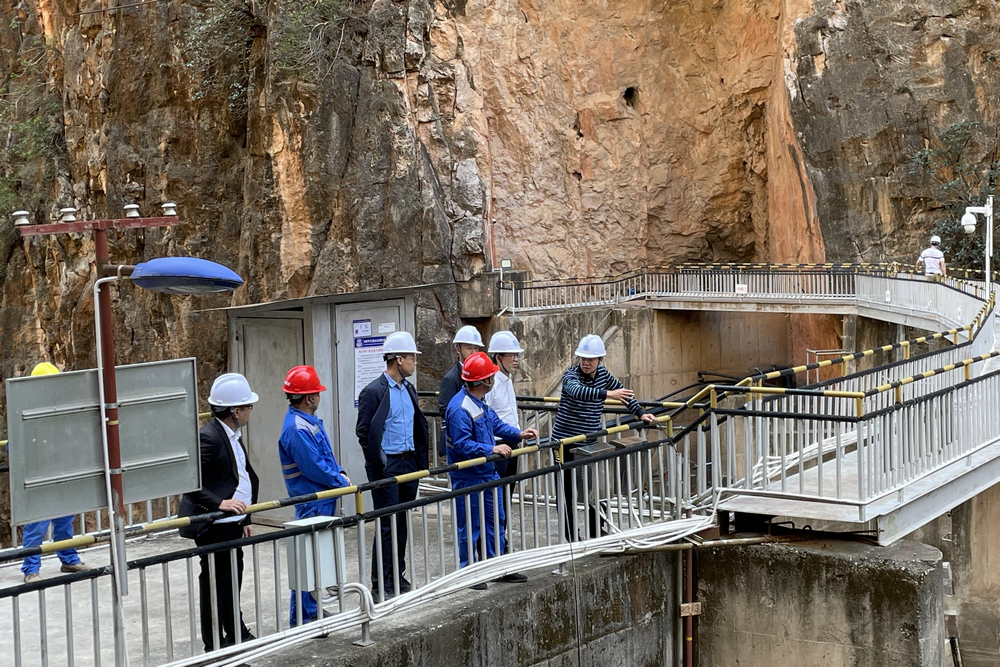 1614165591556874.jpg 趙瓊華一行到華寧三佳水電站檢查指導3.JPG