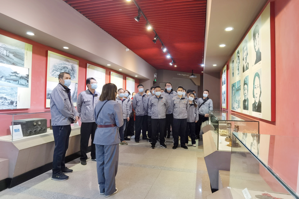 1618645238623874.jpg 99068E17ACC84C69A1A83B8C84349D96 (2).jpg