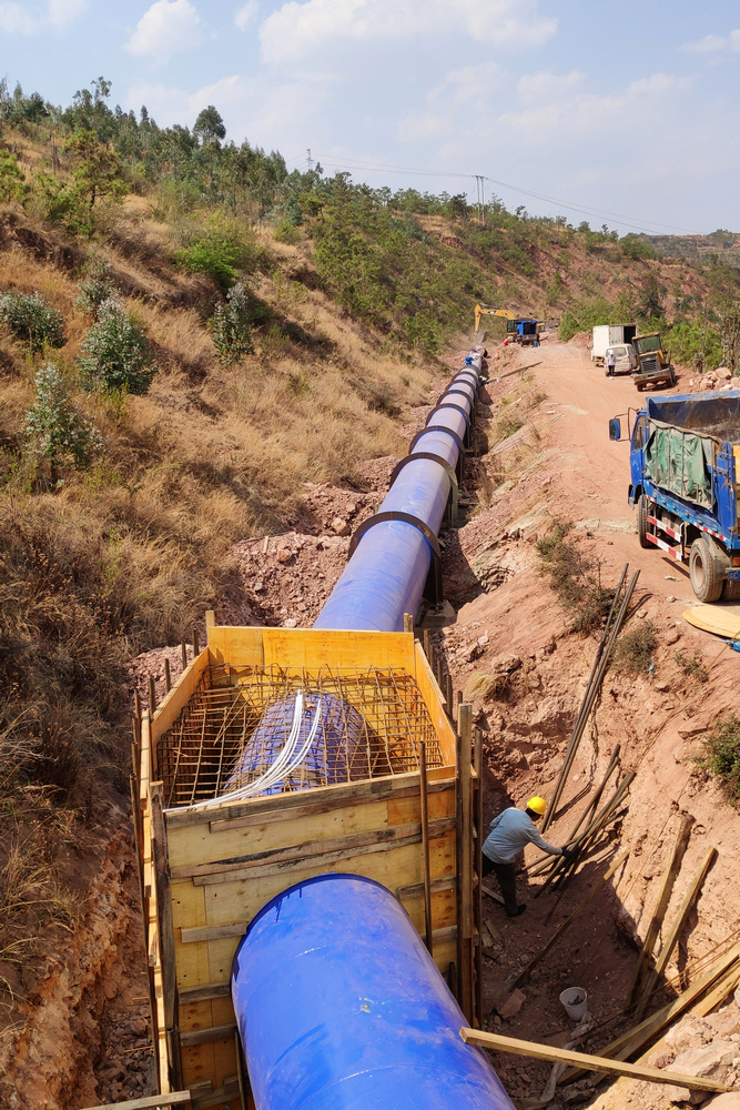 1621426124195278.jpg 1#輸水管線明管段施工現(xiàn)場.jpg