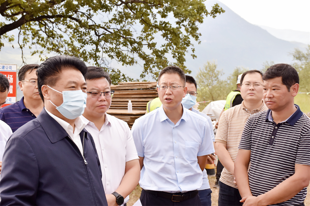 1661739063822810.jpg 102.jpg