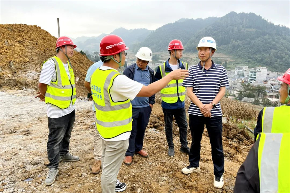 1665218231388103.jpg 102.jpg